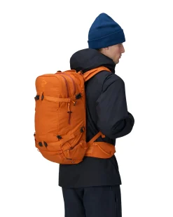 Lofoten 30L Pack><noscript><img width=